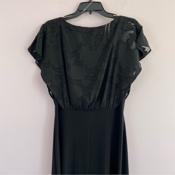 NEW Macy’s Connected Apparel Cape-Overlay Sheath Dress size 10 - Picture 10 of 13